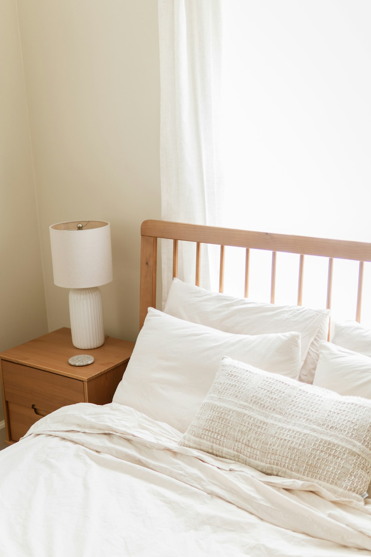 Best White Noise Machines for Light Sleepers