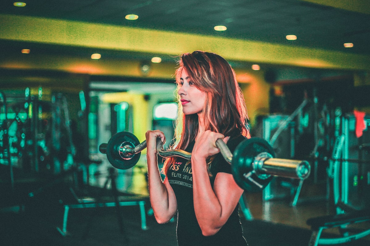 Can I Work Out at Night? What the Evidence Says