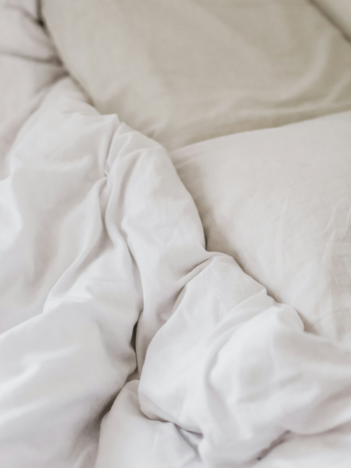 Sleep-themed photo for how to choose sheets for hot sleepers
