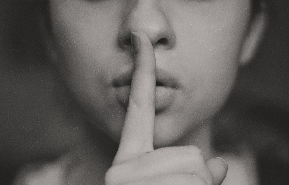 Sleep-themed photo for how to quiet your mind without meditation