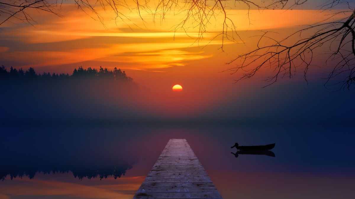 Sleep-themed photo: twilight sky — a Sleep, Finally guide to middle of the night insomnia